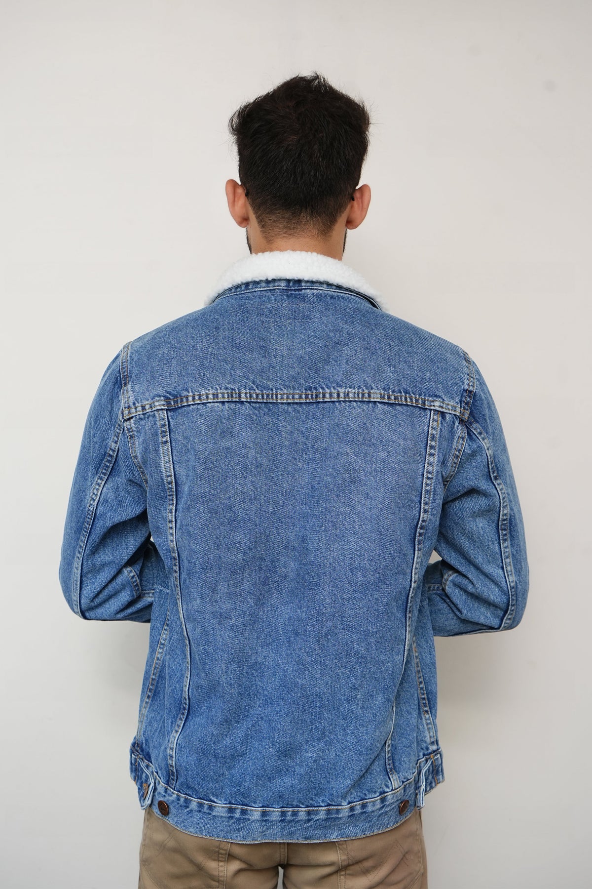 Basic Blue Denim Jacket With Faux Fur Collar