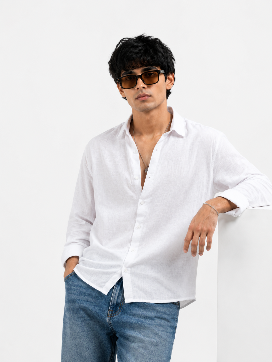 SOLÉA White Textured Cropped Shirt