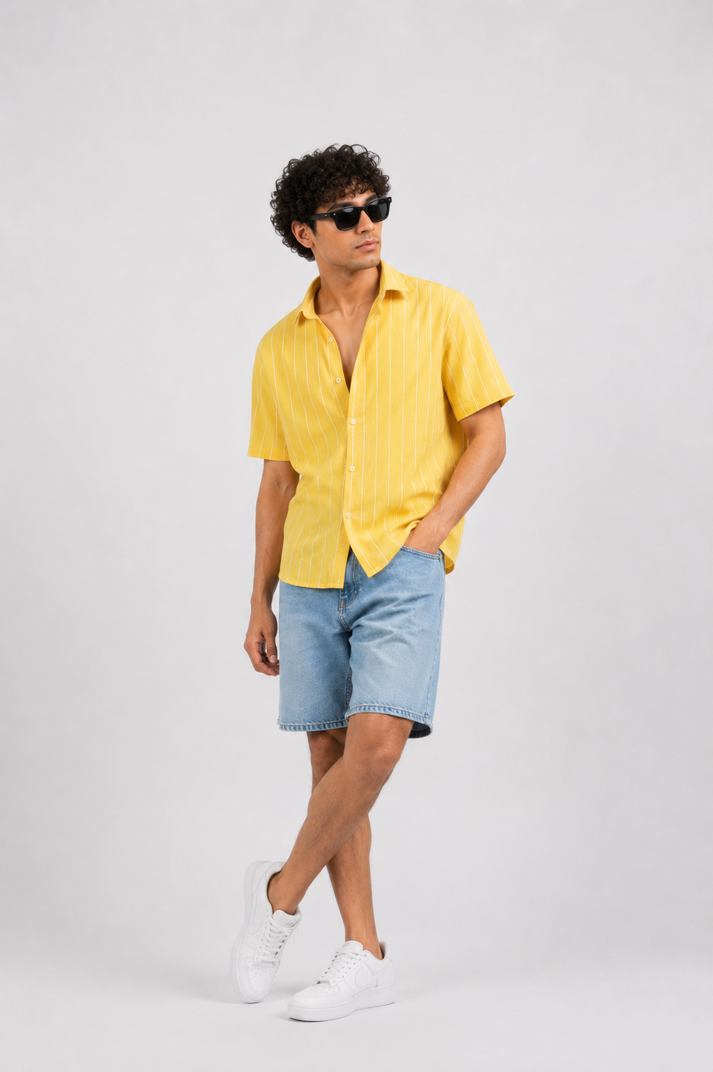 SOLÉA Lemon Striped Cropped Shirt - Half sleeves