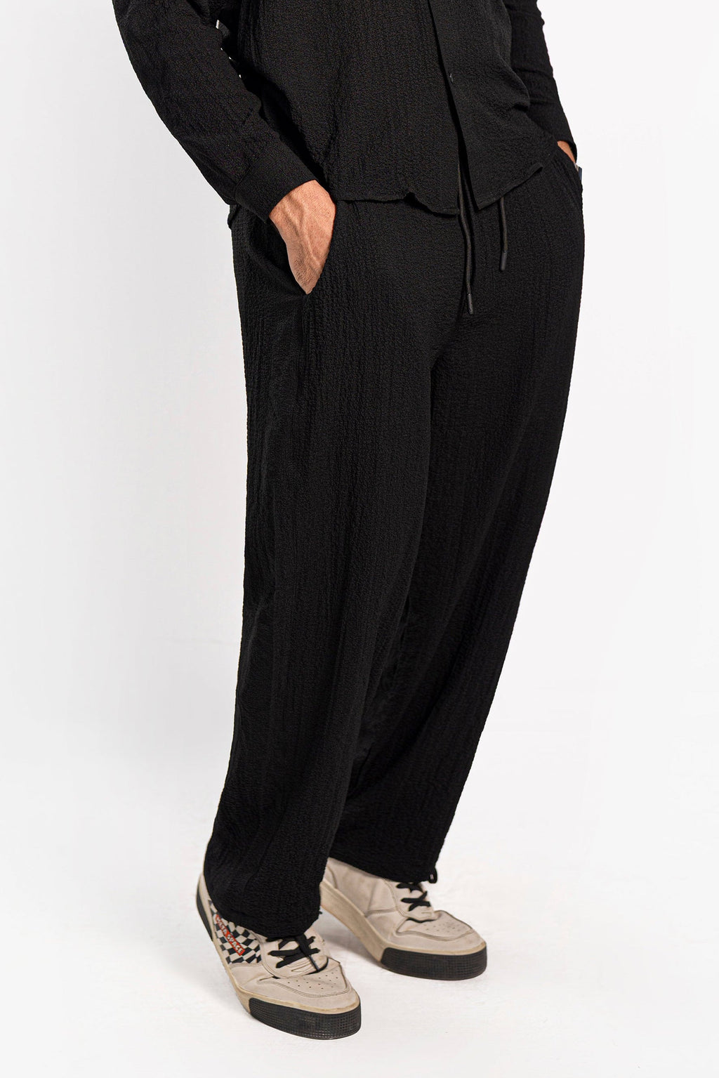 Noir Creased Trouser Pants