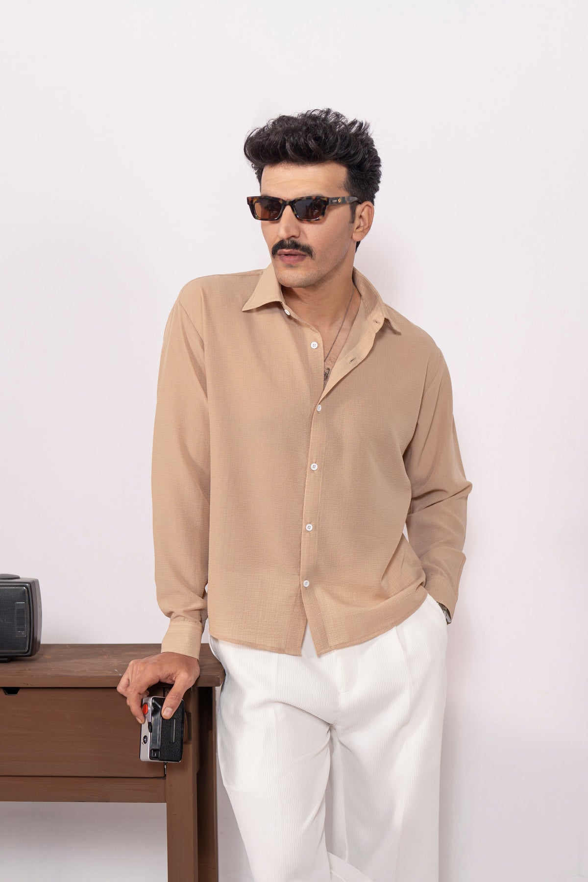 Dune Cropped Oversized Shirt