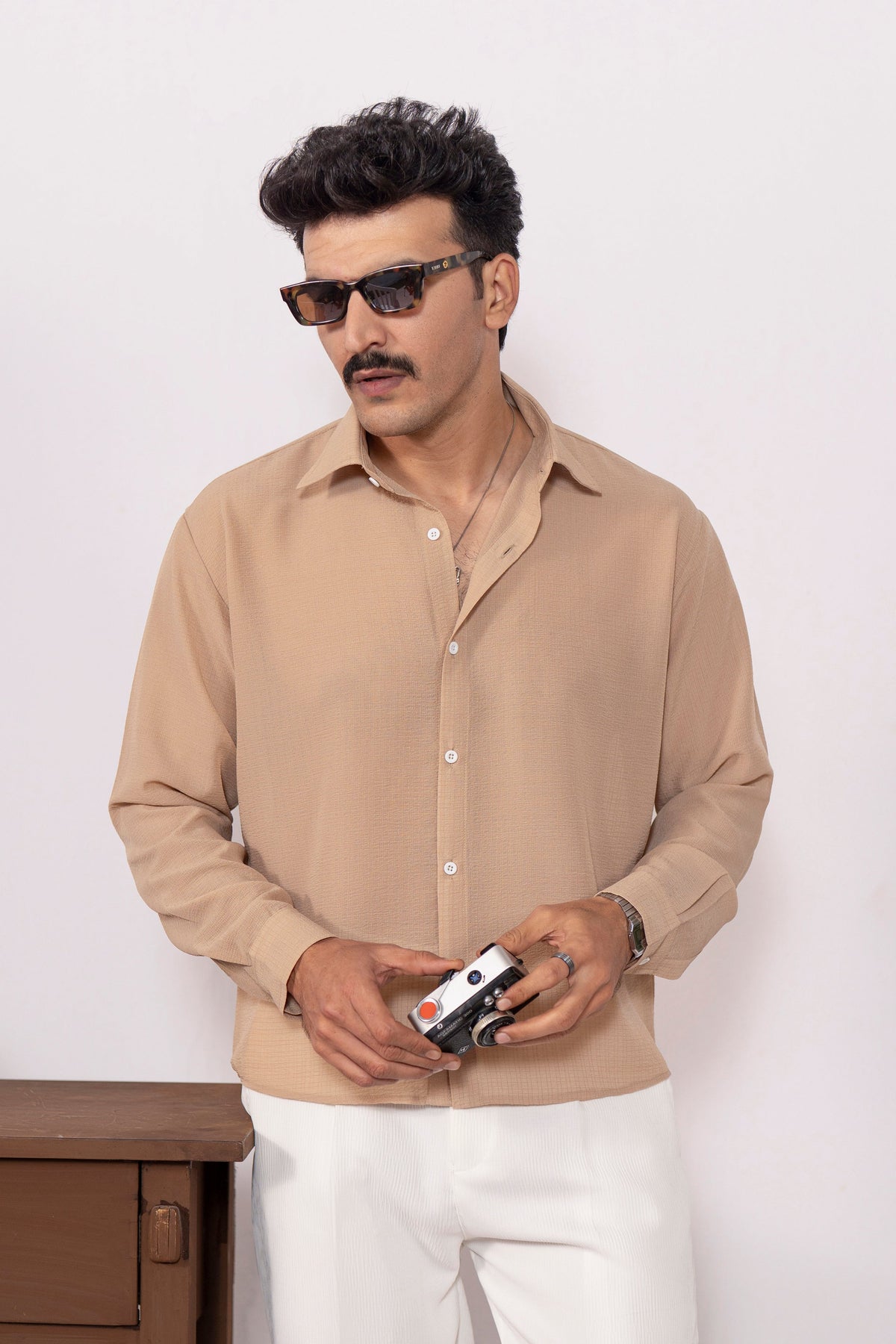 Dune Cropped Oversized Shirt