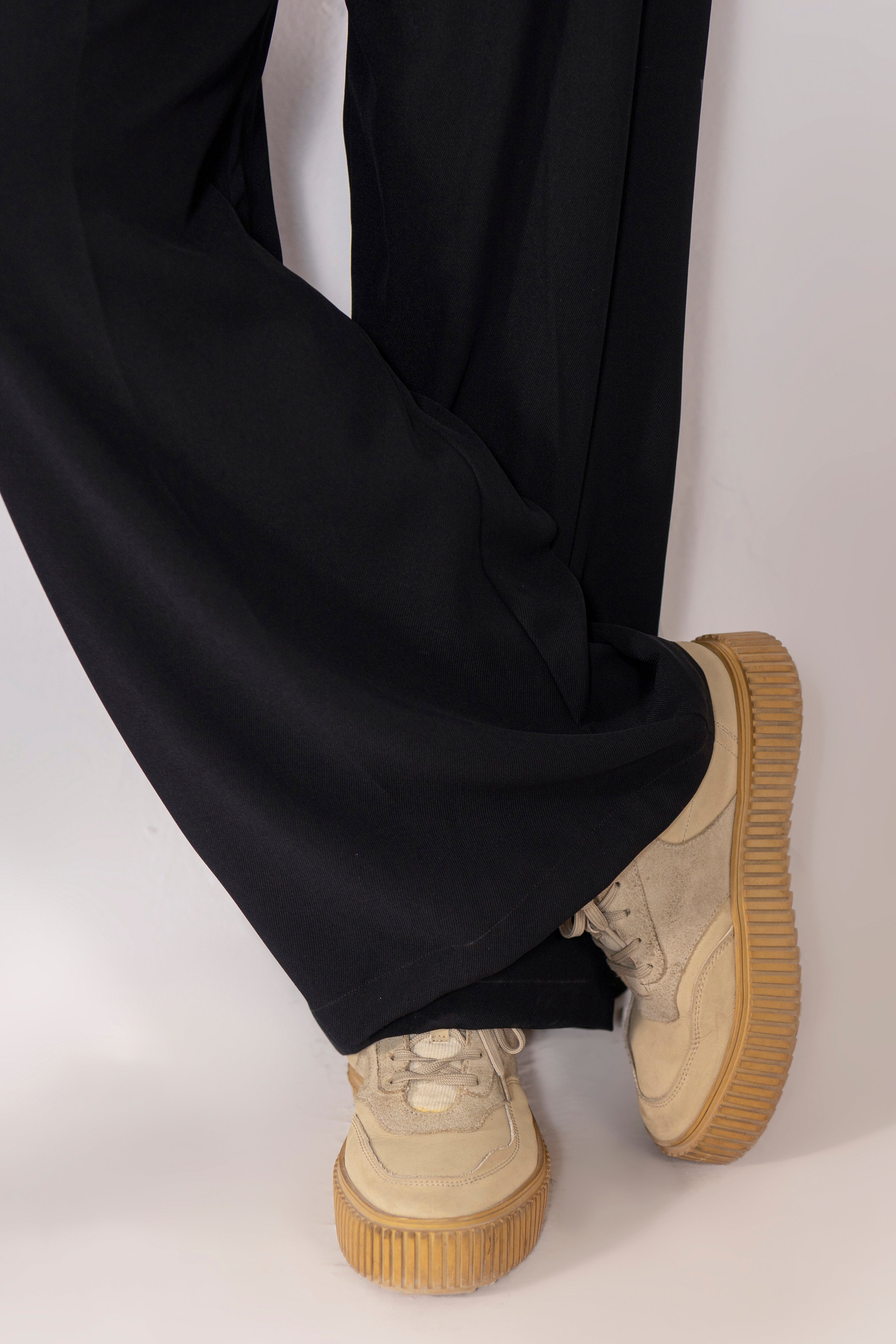MoveEasy Baggy Pleated Pants