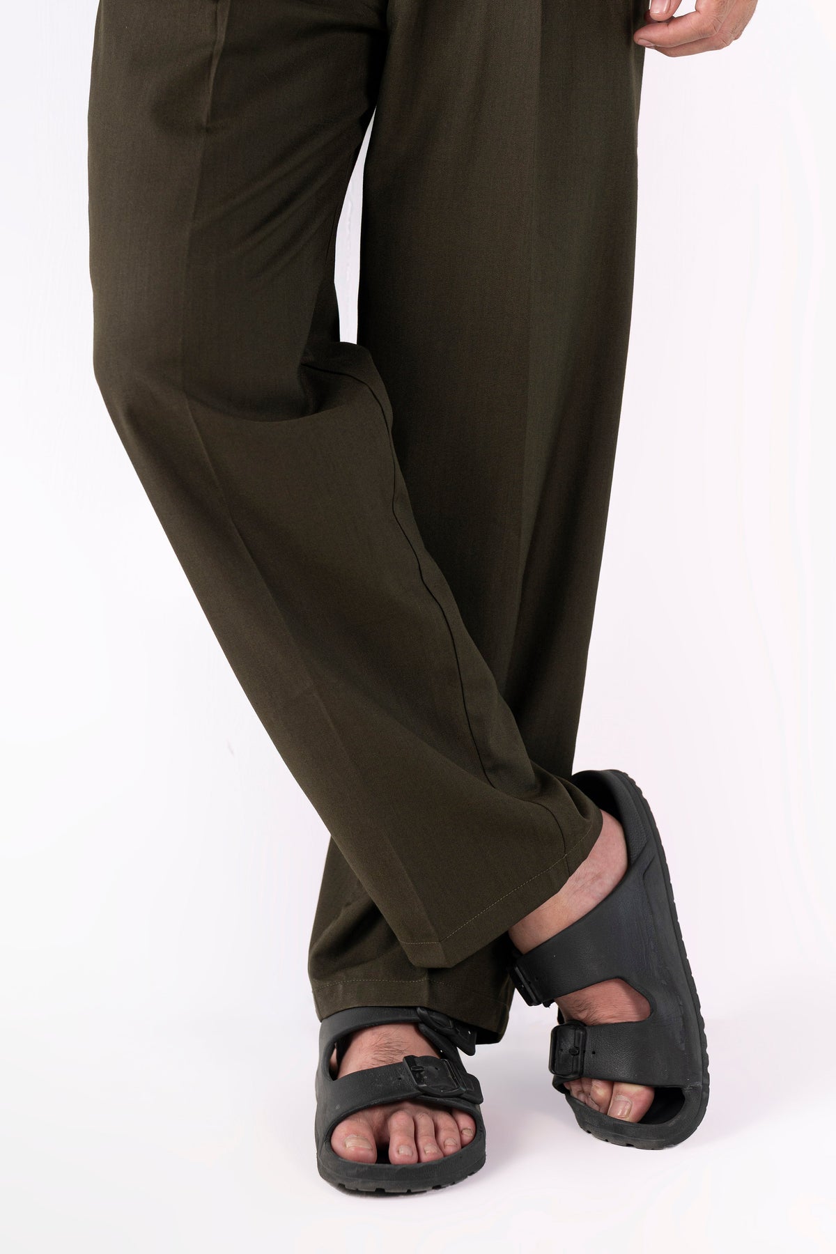 Classic Olivine Pleated Pants