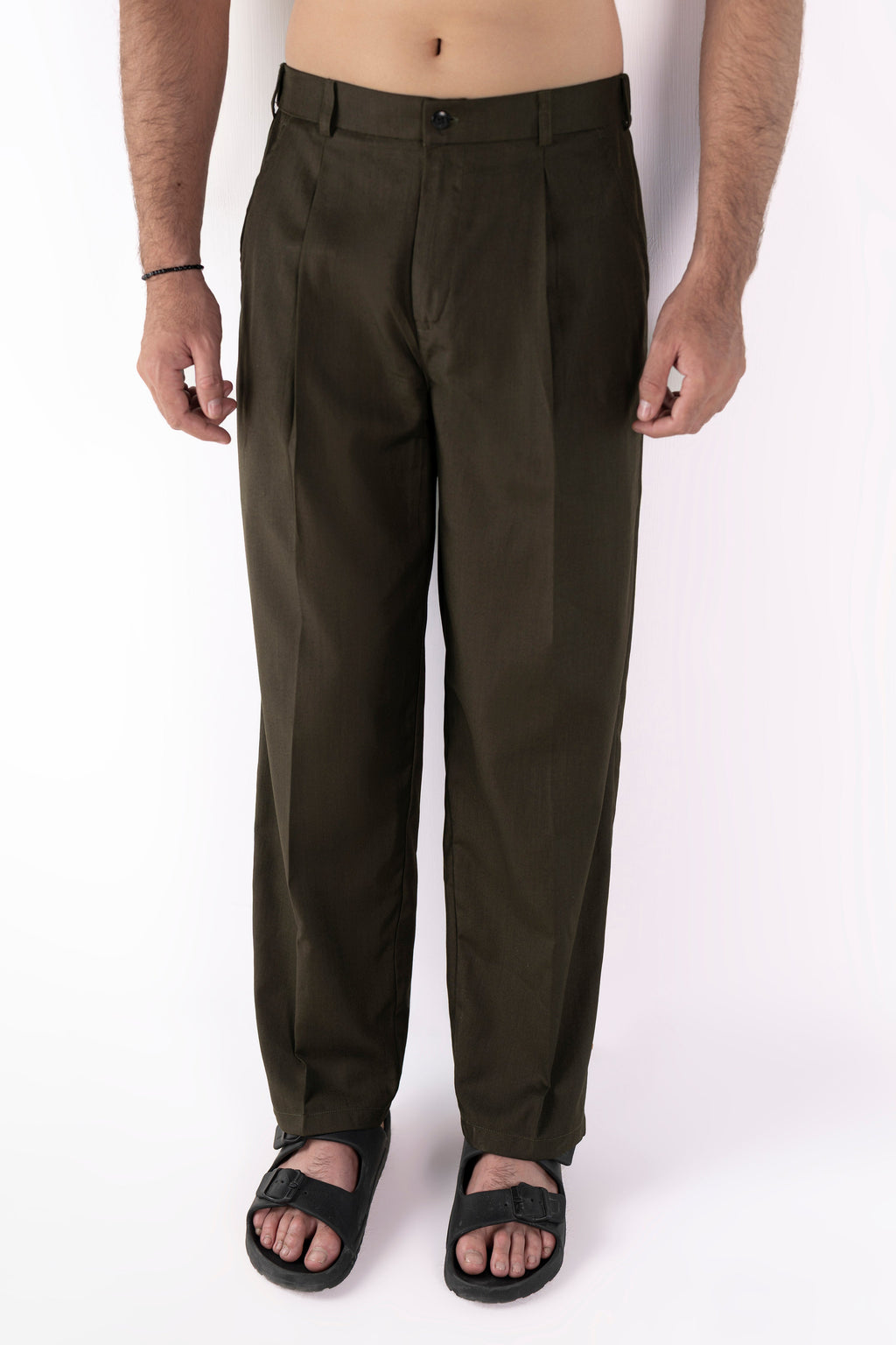 Classic Olivine Pleated Pants