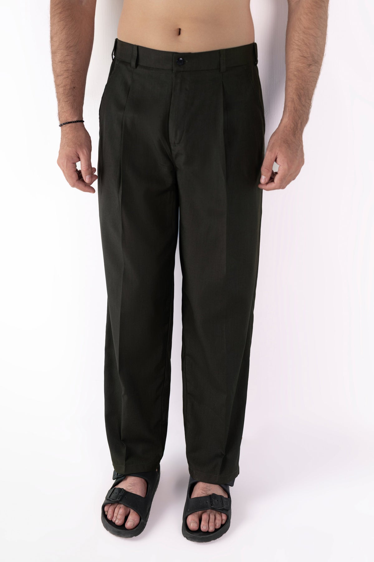 Deep Bosco Pleated Pants