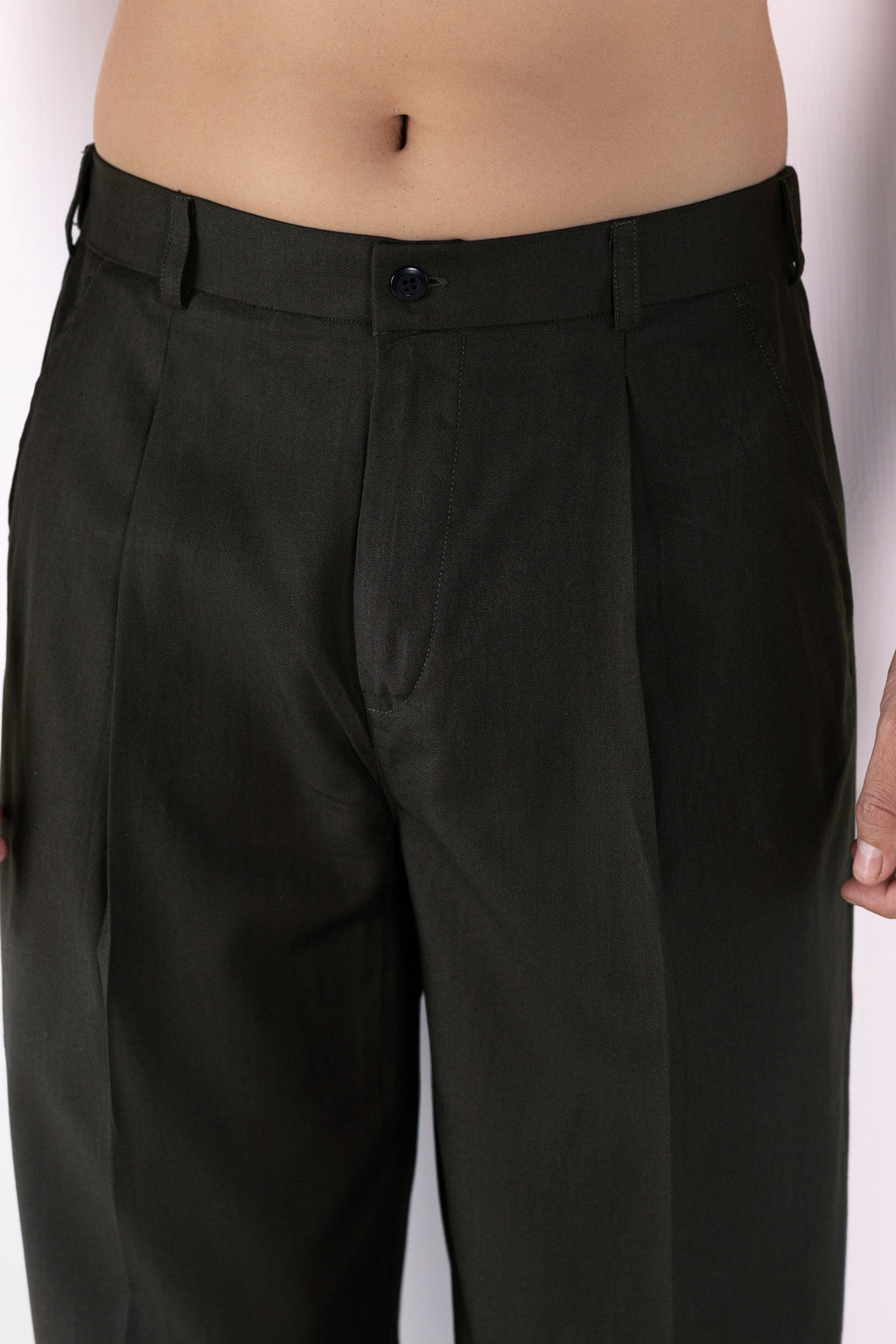 Deep Bosco Pleated Pants