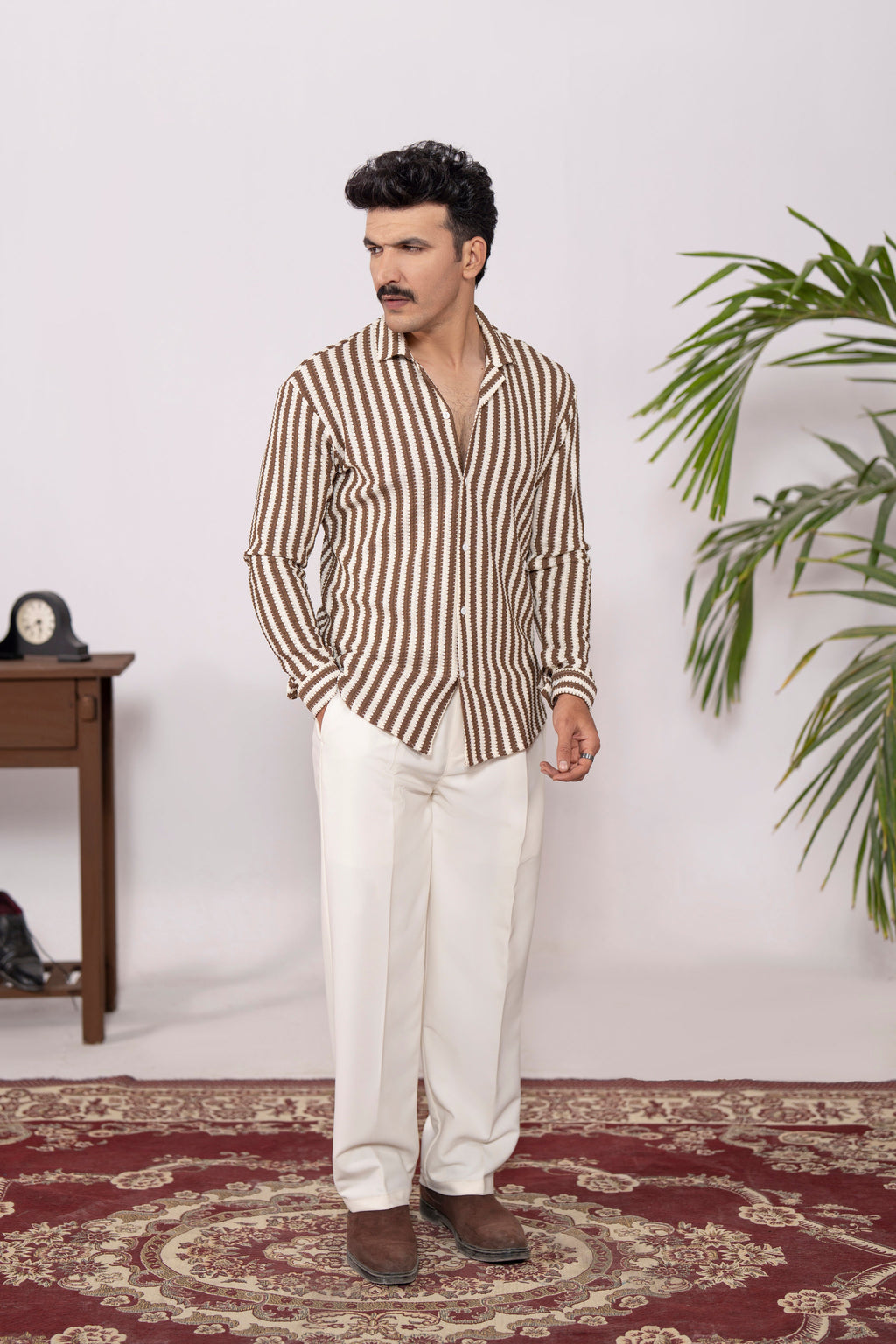 Marròn Grove Oversized Crochet Shirt