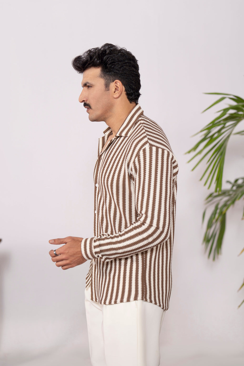 Marròn Grove Oversized Crochet Shirt